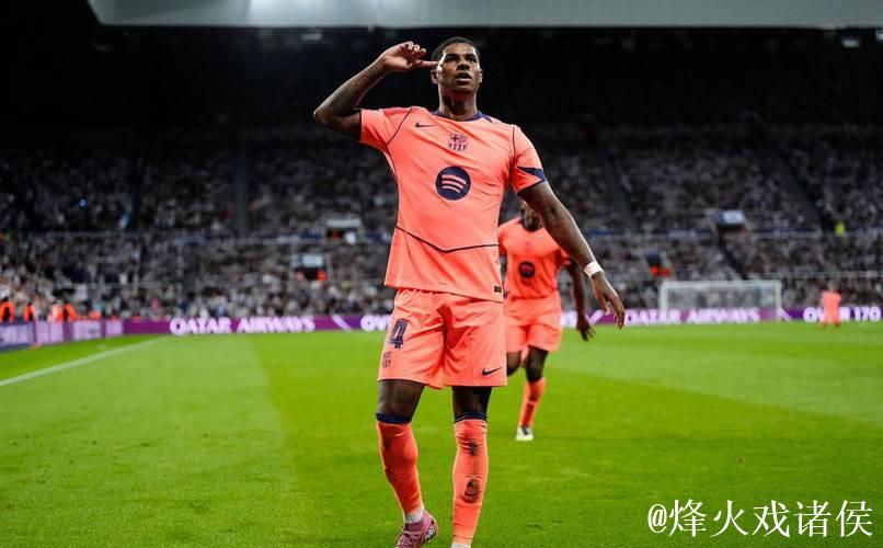 拉什福德梅开二度+惊艳世界波 巴萨2-1险胜纽卡获欧冠首胜